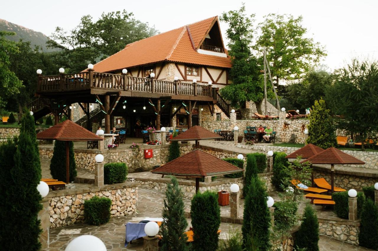 Hotel Etno Centar Balasevic Boljevac Buitenkant foto