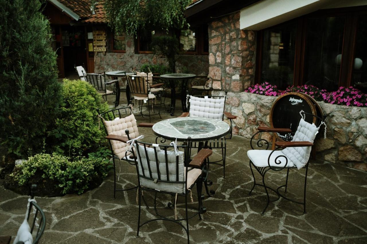 Hotel Etno Centar Balasevic Boljevac Buitenkant foto