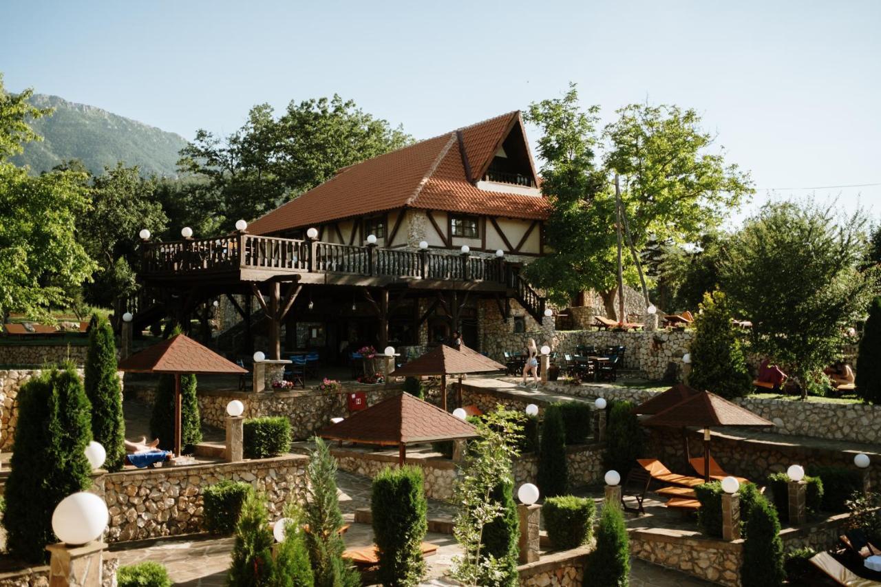 Hotel Etno Centar Balasevic Boljevac Buitenkant foto