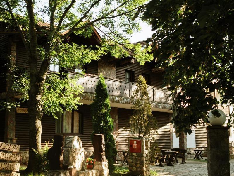 Hotel Etno Centar Balasevic Boljevac Buitenkant foto