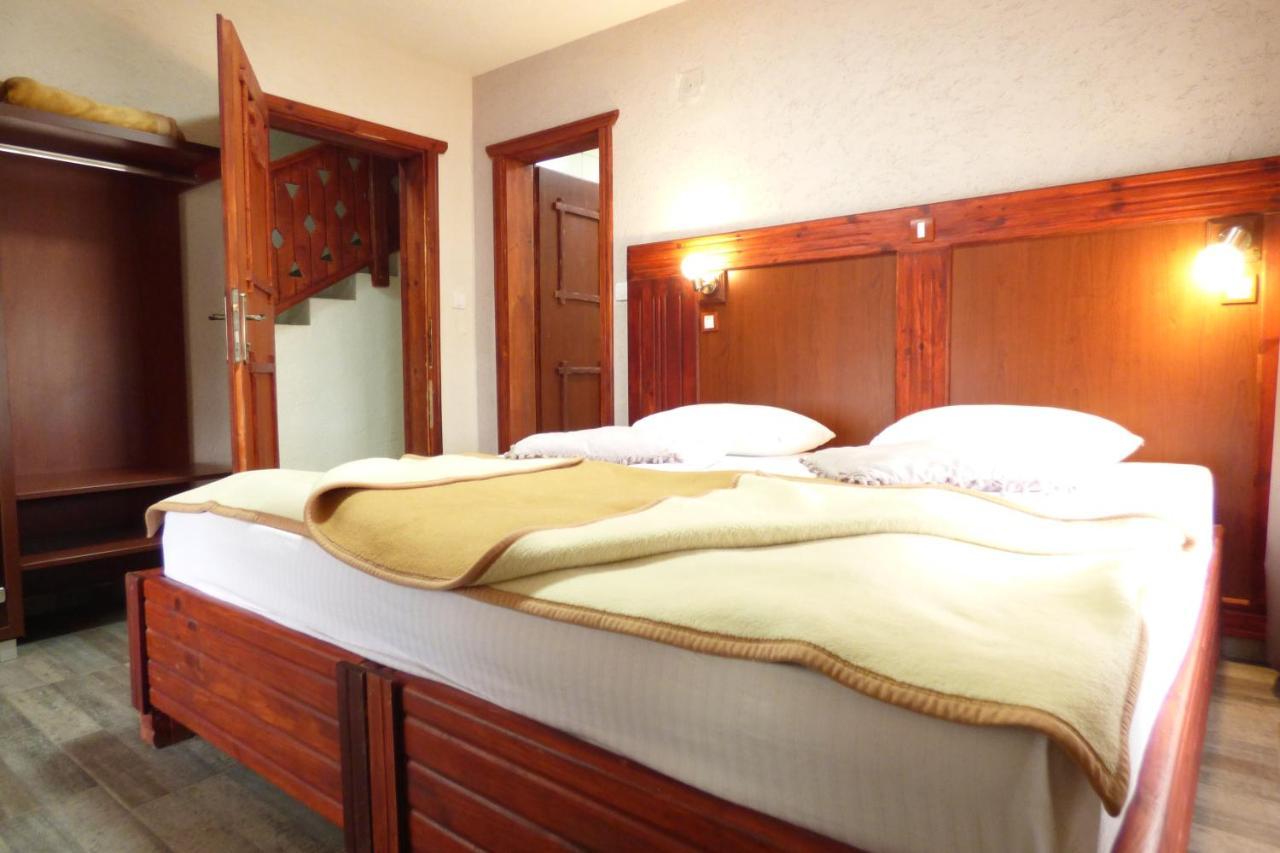 Hotel Etno Centar Balasevic Boljevac Buitenkant foto