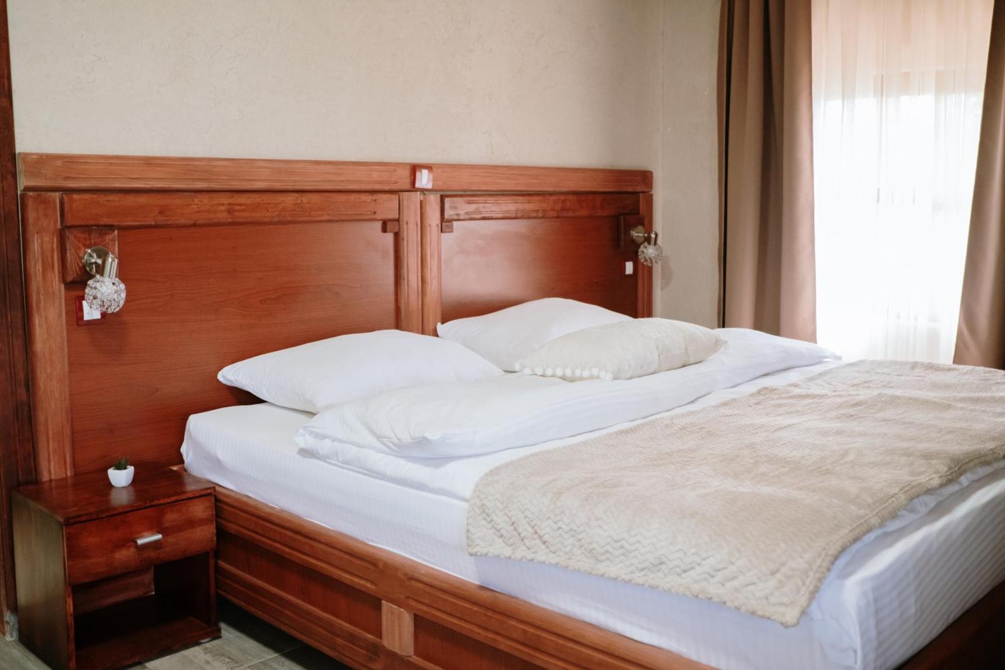Hotel Etno Centar Balasevic Boljevac Kamer foto